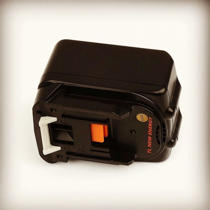 14.4V 5000mAh wiederaufladbare Lithiumbatterien für Kunststoff-Handgurtwerkzeuge Gt-One
