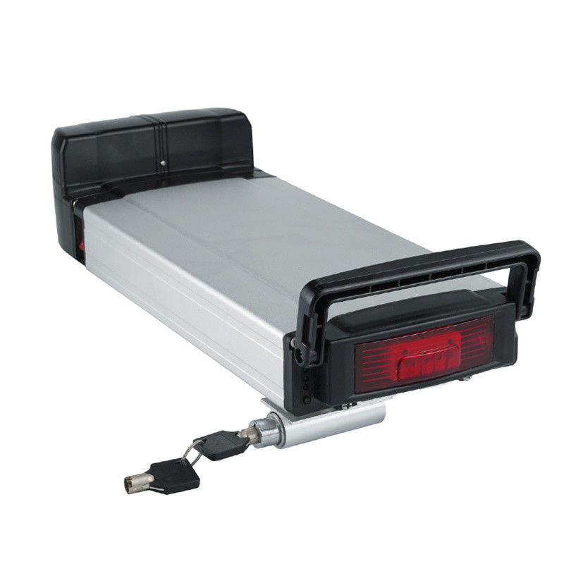 Langzeitzyklus 48V 250W 500W Silber Rückträger Wiederaufladbare Ebike Batterie Fiets Accufahrrad Akku Akku Fur Elektrofahrrader OEM/ODM Batteriepaket Lithiumbatterie